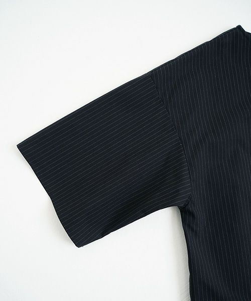 Mochi / home&miles.モチ / ホーム＆マイルズ. T-blouse [black×striped]