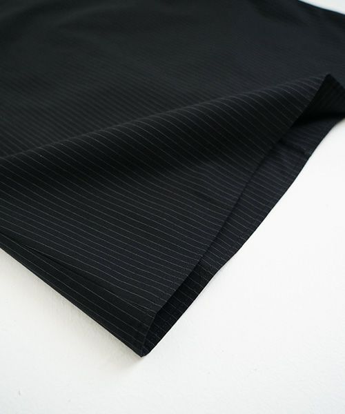 Mochi / home&miles.モチ / ホーム＆マイルズ. T-blouse [black×striped]