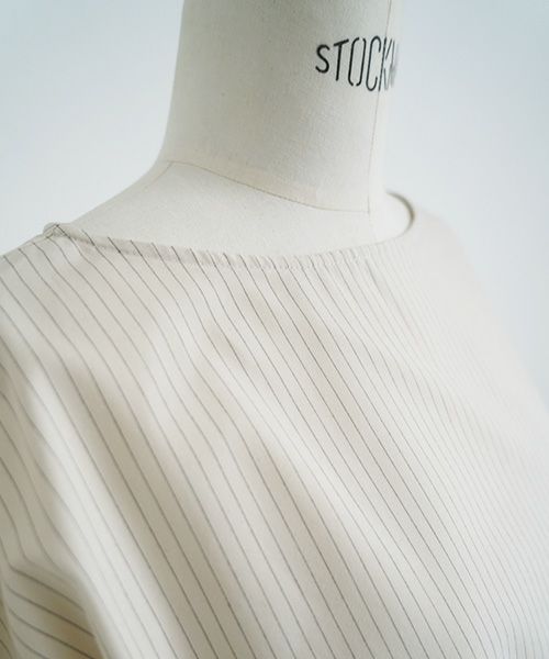 Mochi / home&miles.モチ / ホーム＆マイルズ. T-blouse [ecru×striped]