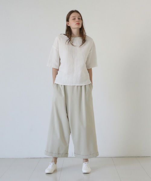 Mochi / home&miles.モチ / ホーム＆マイルズ.asymmetry sweatpants [chalk]