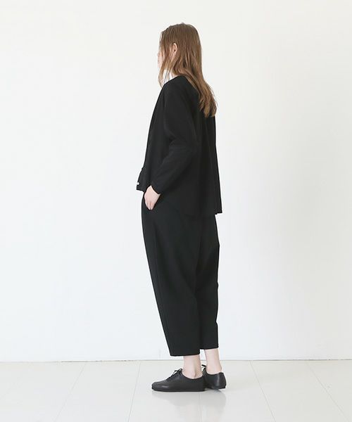 Mochi / home&miles.モチ / ホーム＆マイルズ.tapered sweatpants [black]