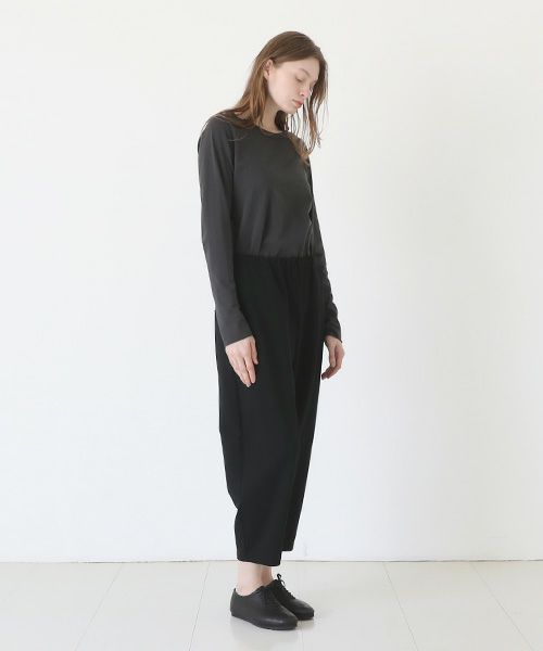 Mochi / home&miles.モチ / ホーム＆マイルズ.tapered sweatpants [black]