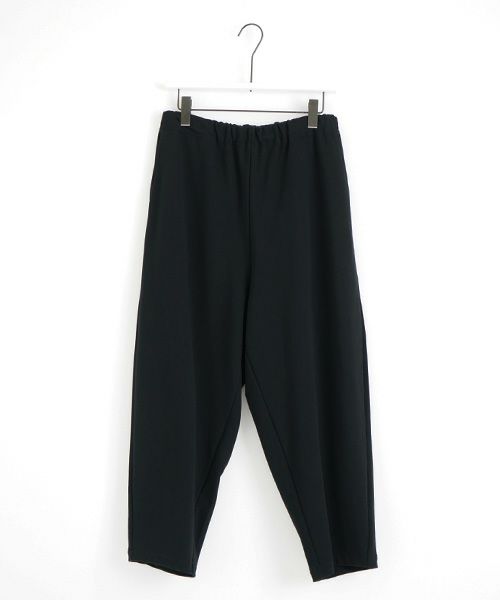 Mochi / home&miles.モチ / ホーム＆マイルズ.tapered sweatpants [black]