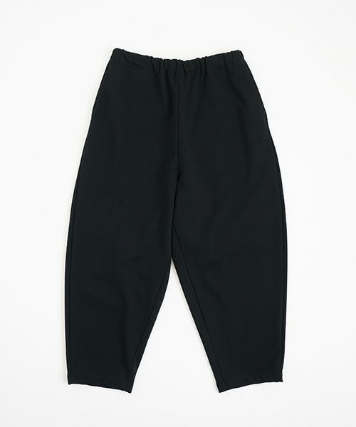 Mochi / home&miles.モチ / ホーム＆マイルズ.tapered sweatpants [black]