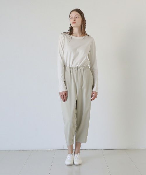 Mochi / home&miles.モチ / ホーム＆マイルズ.tapered sweatpants [chalk]