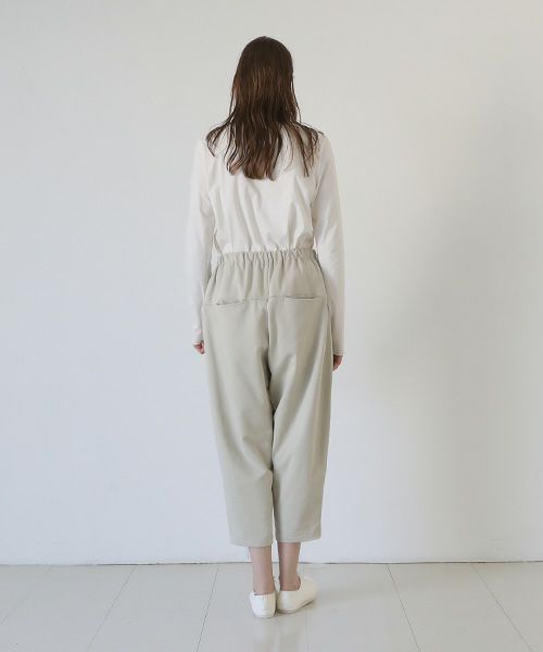 Mochi / home&miles.モチ / ホーム＆マイルズ.tapered sweatpants [chalk]