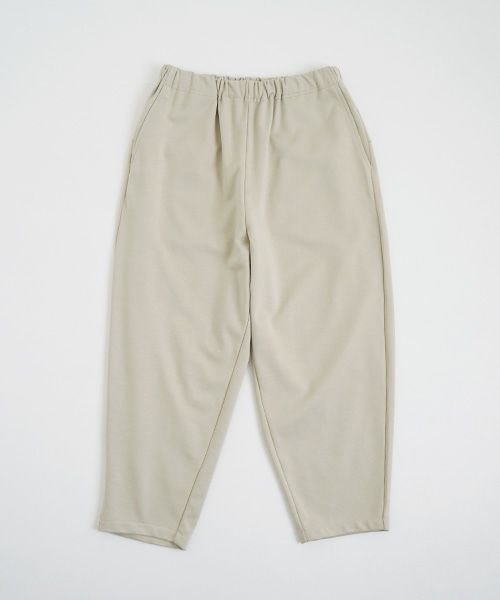 Mochi / home&miles.モチ / ホーム＆マイルズ.tapered sweatpants [chalk]