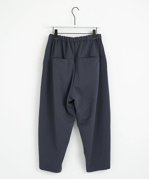 Mochi / home&miles.モチ / ホーム＆マイルズ.tapered sweatpants [charcoal grey]