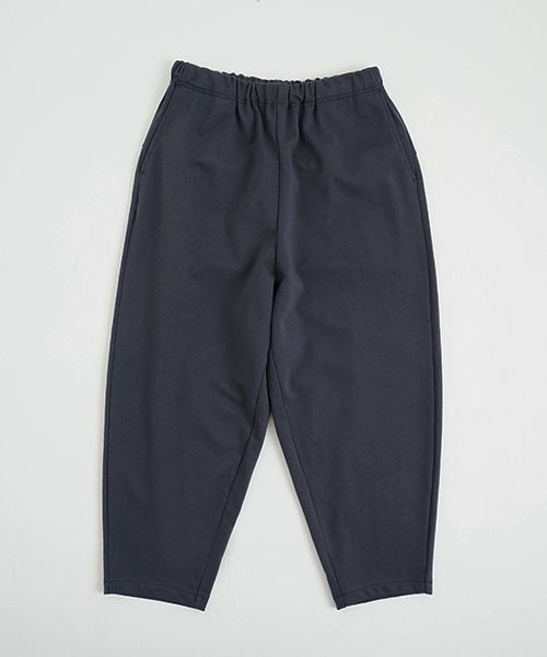 Mochi / home&miles.モチ / ホーム＆マイルズ.tapered sweatpants [charcoal grey]