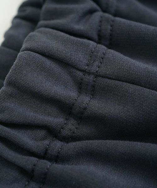 Mochi / home&miles.モチ / ホーム＆マイルズ.tapered sweatpants [charcoal grey]