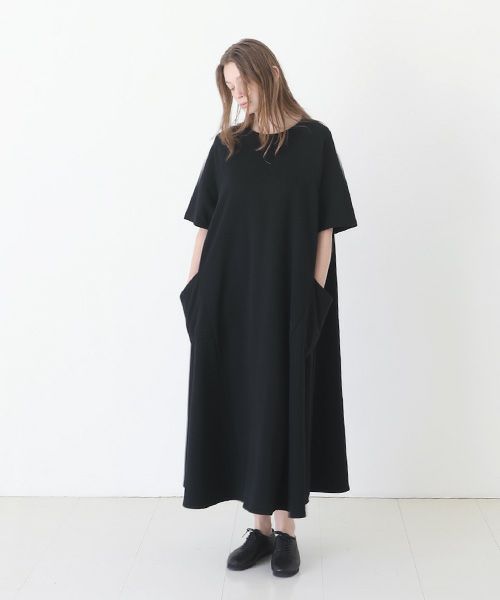 Mochi / home&miles.モチ / ホーム＆マイルズ.sweatdress [black]