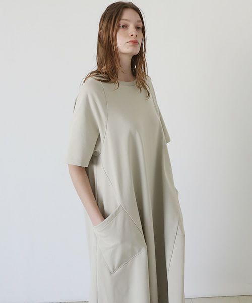 Mochi / home&miles.モチ / ホーム＆マイルズ.sweatdress [chalk]