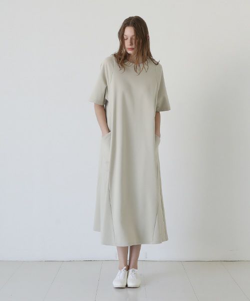 Mochi / home&miles.モチ / ホーム＆マイルズ.sweatdress [chalk]