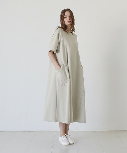 Mochi / home&miles.モチ / ホーム＆マイルズ.sweatdress [chalk]