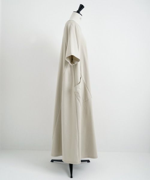 Mochi / home&miles.モチ / ホーム＆マイルズ.sweatdress [chalk]