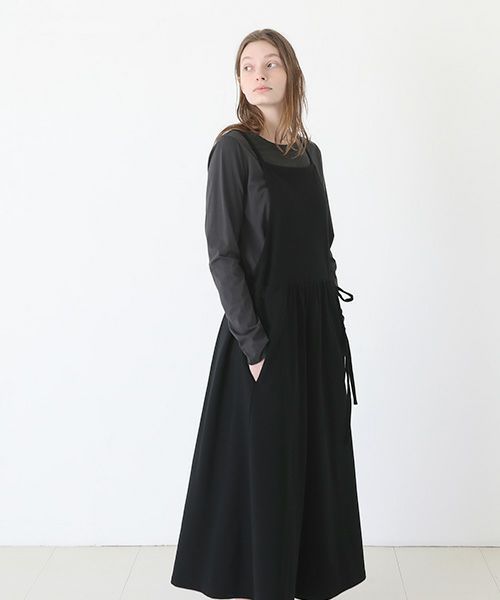 Mochi / home&miles.モチ / ホーム＆マイルズ.apron sweatsalopette [black]