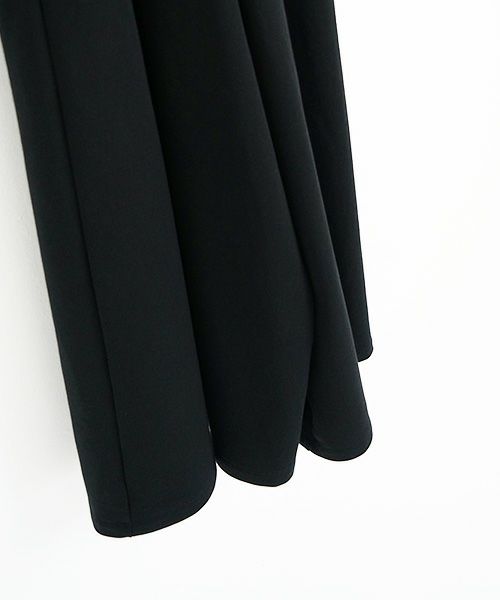 Mochi / home&miles.モチ / ホーム＆マイルズ.apron sweatsalopette [black]