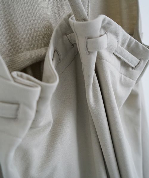 Mochi / home&miles.モチ / ホーム＆マイルズ.apron sweatsalopette [chalk]