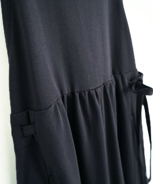 Mochi / home&miles.モチ / ホーム＆マイルズ.apron sweatsalopette [charcoal grey]