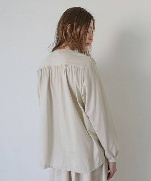 Mochi / home&miles.モチ / ホーム＆マイルズ.organic cotton cut & saw blouse [chalk]
