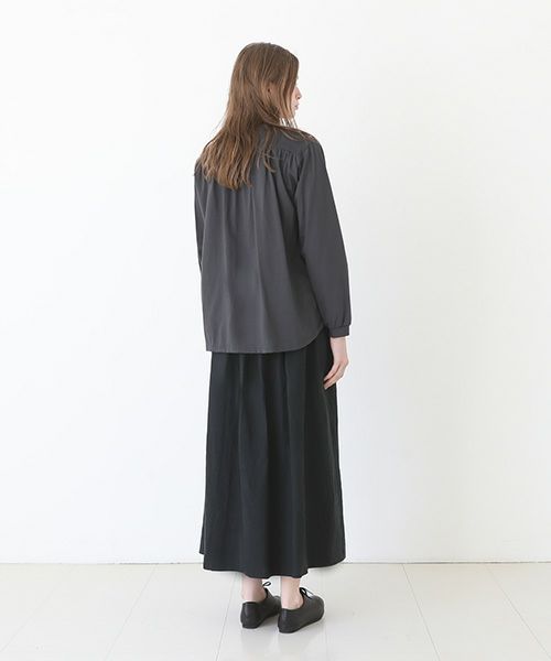 Mochi / home&miles.モチ / ホーム＆マイルズ.organic cotton cut & saw blouse  [charcoal grey]