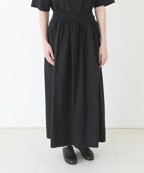 Mochi / home&miles.モチ / ホーム＆マイルズ.long skirt [black×striped]