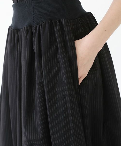 Mochi / home&miles.モチ / ホーム＆マイルズ.long skirt [black×striped]