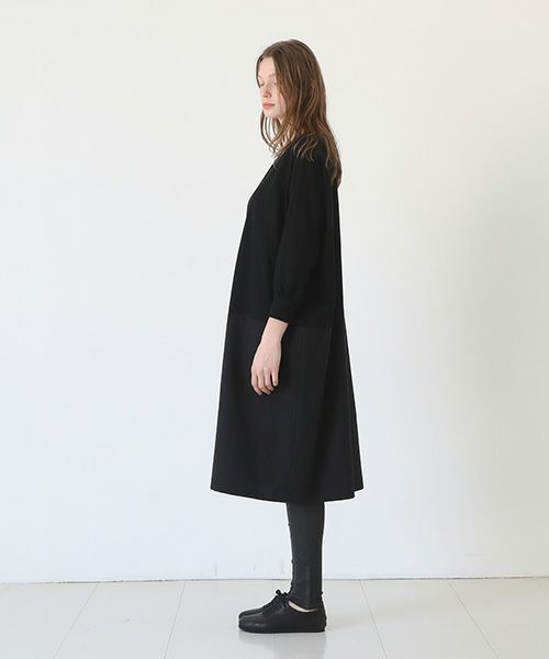 Mochi / home&miles.モチ / ホーム＆マイルズ.layered one piece [black×striped]