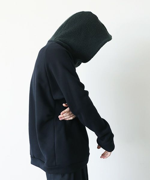 VU.ヴウ.ballon over boa hoody vu-a23-t06[BLACK×MOSS GREEN]
