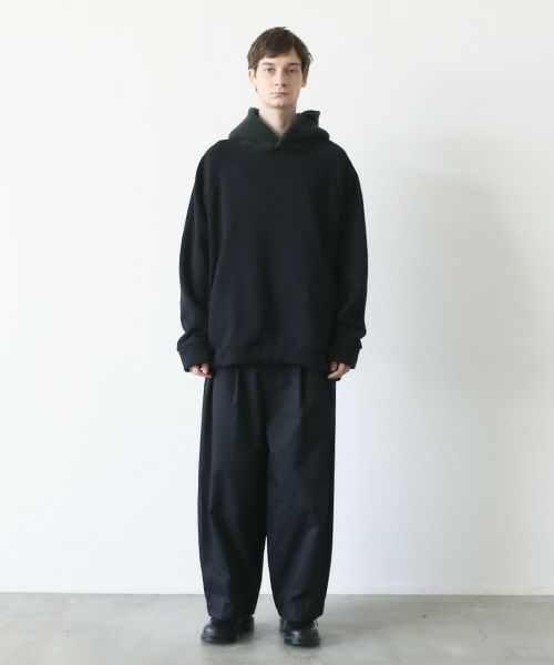 VU.ヴウ.ballon over boa hoody vu-a23-t06[BLACK×MOSS GREEN]