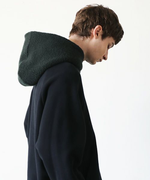 VU.ヴウ.ballon over boa hoody vu-a23-t06[BLACK×MOSS GREEN]