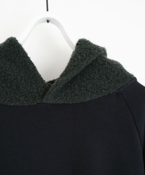 VU.ヴウ.ballon over boa hoody vu-a23-t06[BLACK×MOSS GREEN]
