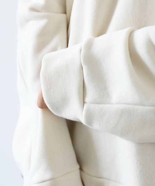 VU.ヴウ.ballon easy sweat vu-a23-t24[OFF WHITE]