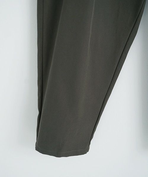 VU.ヴウ.tapered pants-FINX COTTON vu-a23-p10[DARK KHAKI]