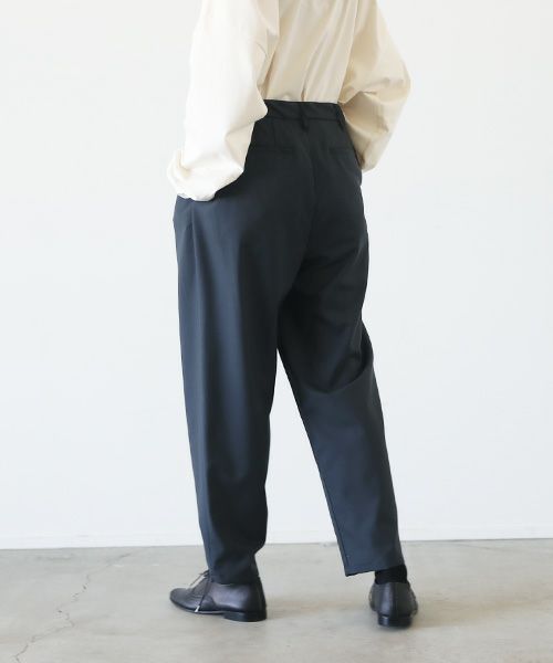 VU.ヴウ.narrow tapered pants vu-a23-p12[MOSS DARK GRAY]