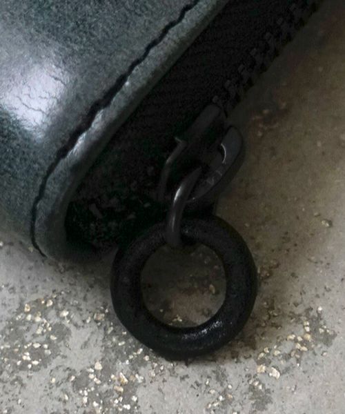 VU PRODUCT ヴウプロダクト WAX cow leather zip wallet [WAX BLACK] vu-product-B13 ワックスレザージップウォレット　栃木レザー財布