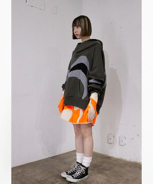 BALMUNG  バルムング.23AW01 フロウクロスフーディ[ダークカーキ]