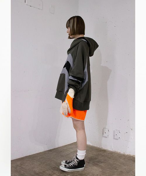 BALMUNG  バルムング.23AW01 フロウクロスフーディ[ダークカーキ]