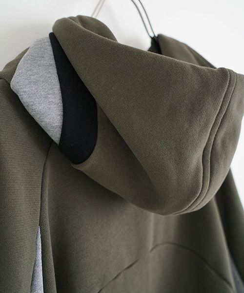 BALMUNG  バルムング.23AW01 フロウクロスフーディ[ダークカーキ]