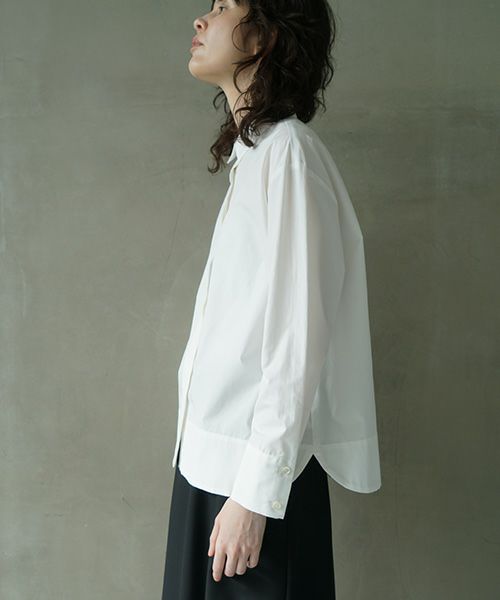 Mochi.モチ.finx cotton shirt [off white]