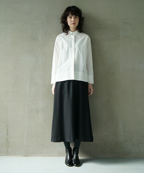 Mochi.モチ.finx cotton shirt [off white]