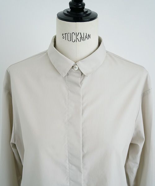 Mochi.モチ.finx cotton shirt [off beige]