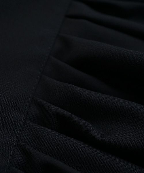 Mochi モチ Mochi公式 Mochi通販 Mochi服 Mochiツイッター Mochiインスタ fly front tuck blouse [black]