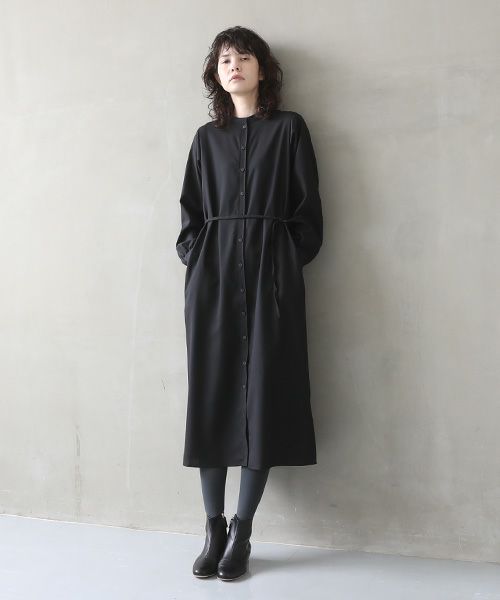 Mochi.モチ.tuck shirt dress [black]