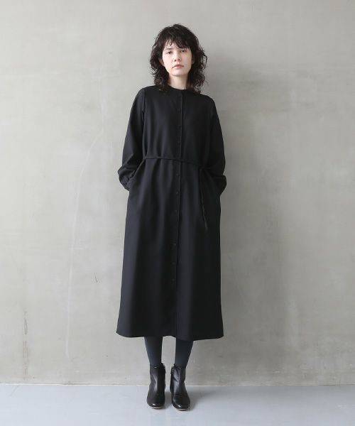Mochi.モチ.tuck shirt dress [black]