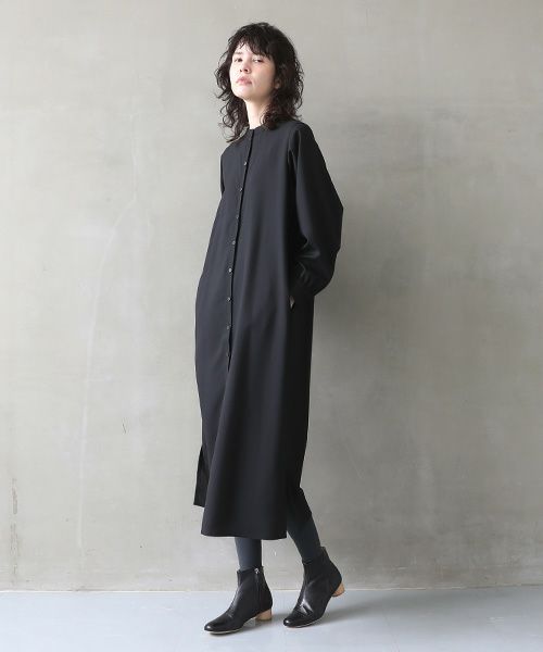 Mochi.モチ.tuck shirt dress [black]