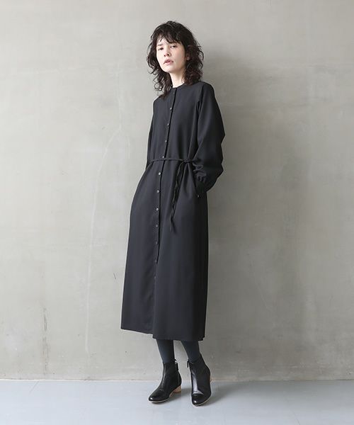 Mochi.モチ.tuck shirt dress [black]