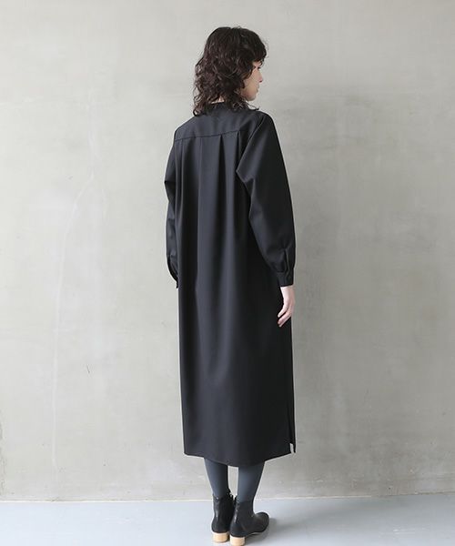 Mochi.モチ.tuck shirt dress [black]