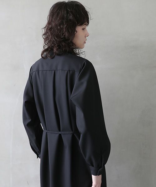 Mochi.モチ.tuck shirt dress [black]
