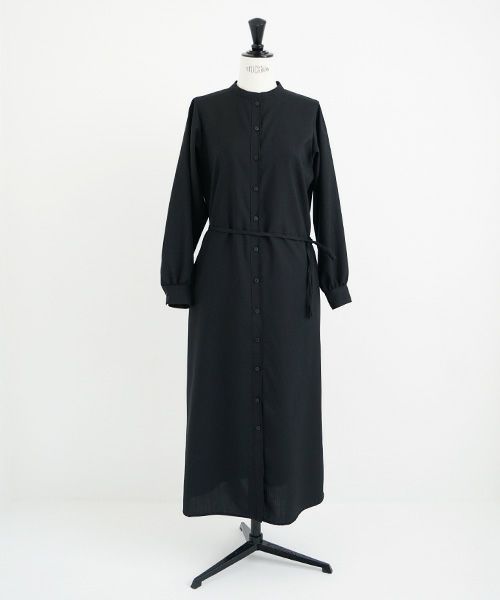 Mochi.モチ.tuck shirt dress [black]